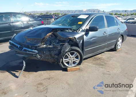 2006 Honda Accord 2.4 Se from USA, damaged, VIN 1HGCM56316A104226
